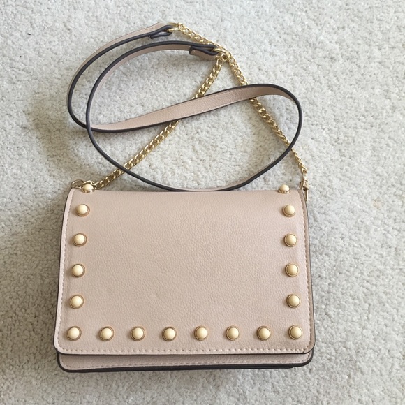 Enzo Angiolini Handbags - Enzo Angiolini Nude Crossbody
